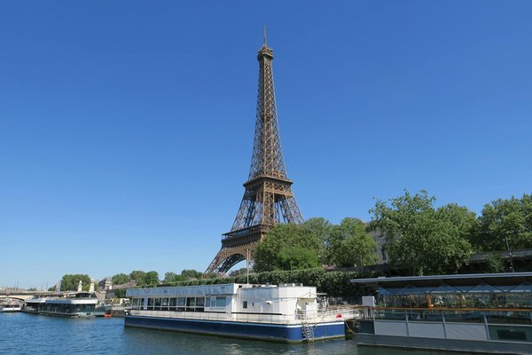 Explore top uk cruises: embark on a voyage through britain's storied shipbuilding legacy